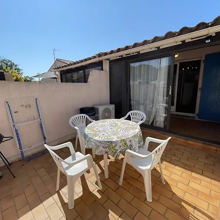 Villa Pavillon Climatisé Avec Mezzanine, 4 Couchages, Proche Et Commerces, Parking Privé, St-cyprien - Fr-1-106-105