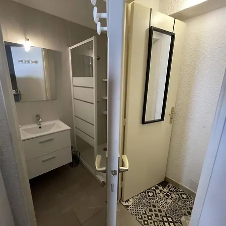 Pavillon Climatise Avec Mezzanine, 4 Couchages, Proche Et Commerces, Parking Prive, St-cyprien - Fr-1-106-105 Villa Saint-Cyprien (Pyrenees-Orientales)