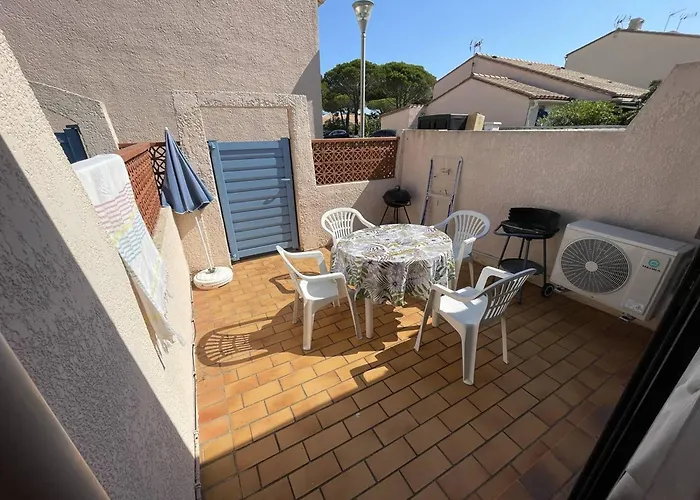 Pavillon Climatise Avec Mezzanine, 4 Couchages, Proche Et Commerces, Parking Prive, St-cyprien - Fr-1-106-105 Villa *