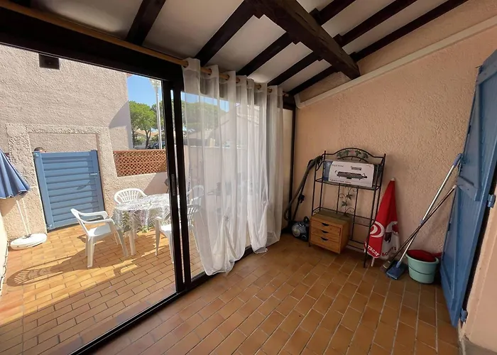 Villa Pavillon Climatise Avec Mezzanine, 4 Couchages, Proche Et Commerces, Parking Prive, St-cyprien - Fr-1-106-105 *