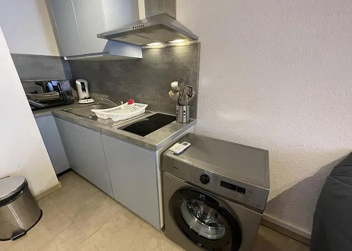 Villa Pavillon Climatise Avec Mezzanine, 4 Couchages, Proche Et Commerces, Parking Prive, St-cyprien - Fr-1-106-105 Saint-Cyprien (Pyrenees-Orientales)