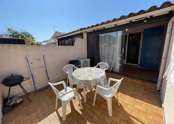 Villa Pavillon Climatise Avec Mezzanine, 4 Couchages, Proche Et Commerces, Parking Prive, St-cyprien - Fr-1-106-105